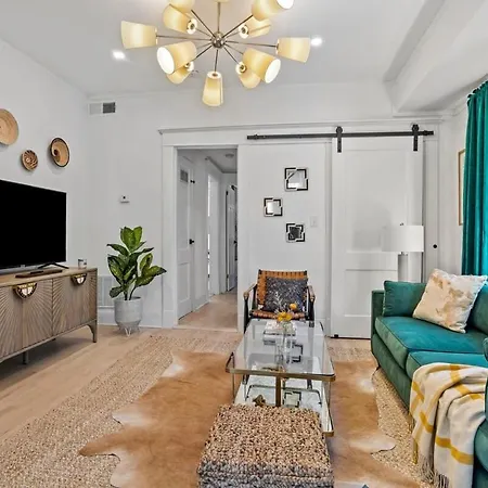 Field Of Dreams Apartment